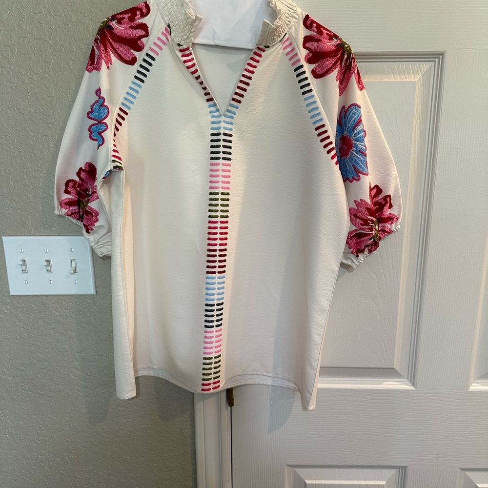 Medium ladies blouse